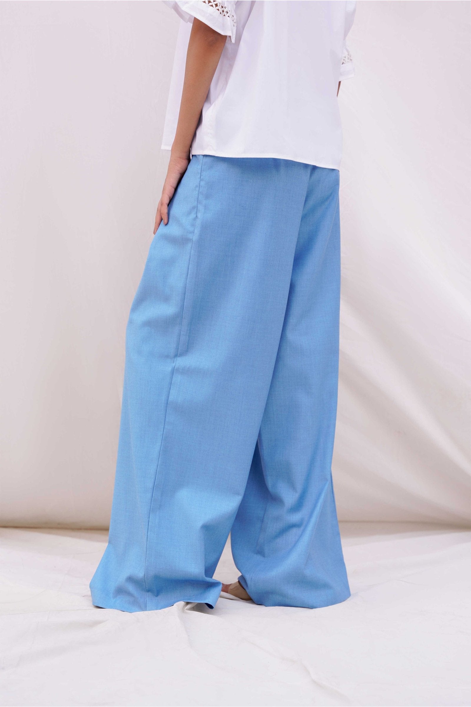 Side Zip Wide Leg Trouser
trousers
trousers for women
cargo trousers women
beige trousers womens​
wide leg trousers women
women trouser design
womens trouser styles​
black trousers women
cotton trousers women​
pakistani trousers for women​
straight trousers women's​
women's trousers pakistani​
blue trousers womens​
slim cargo trousers womens​
stylish trousers for women