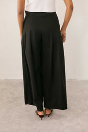 Black Pleated Pants