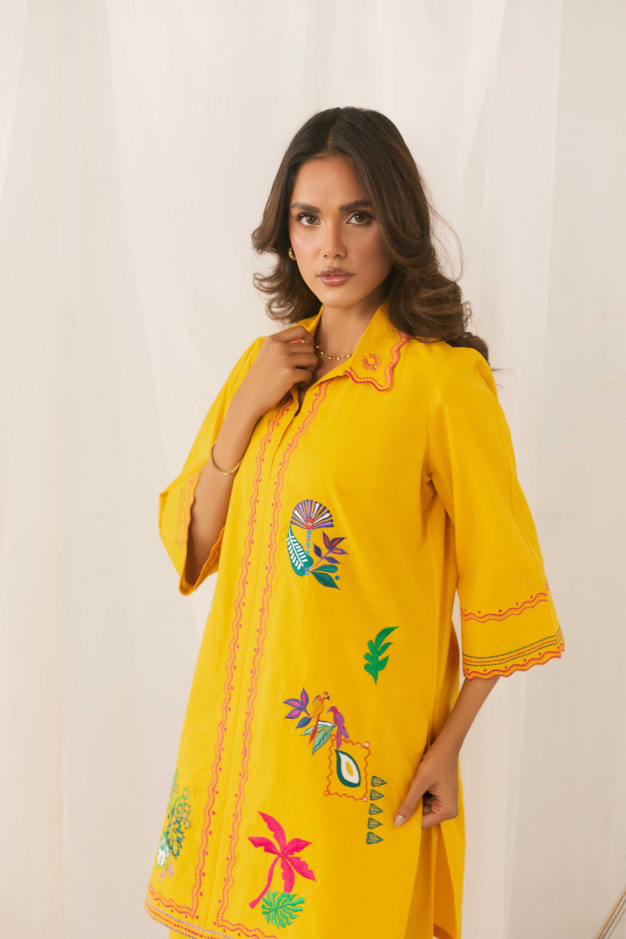 Sunshine Embroidered Set