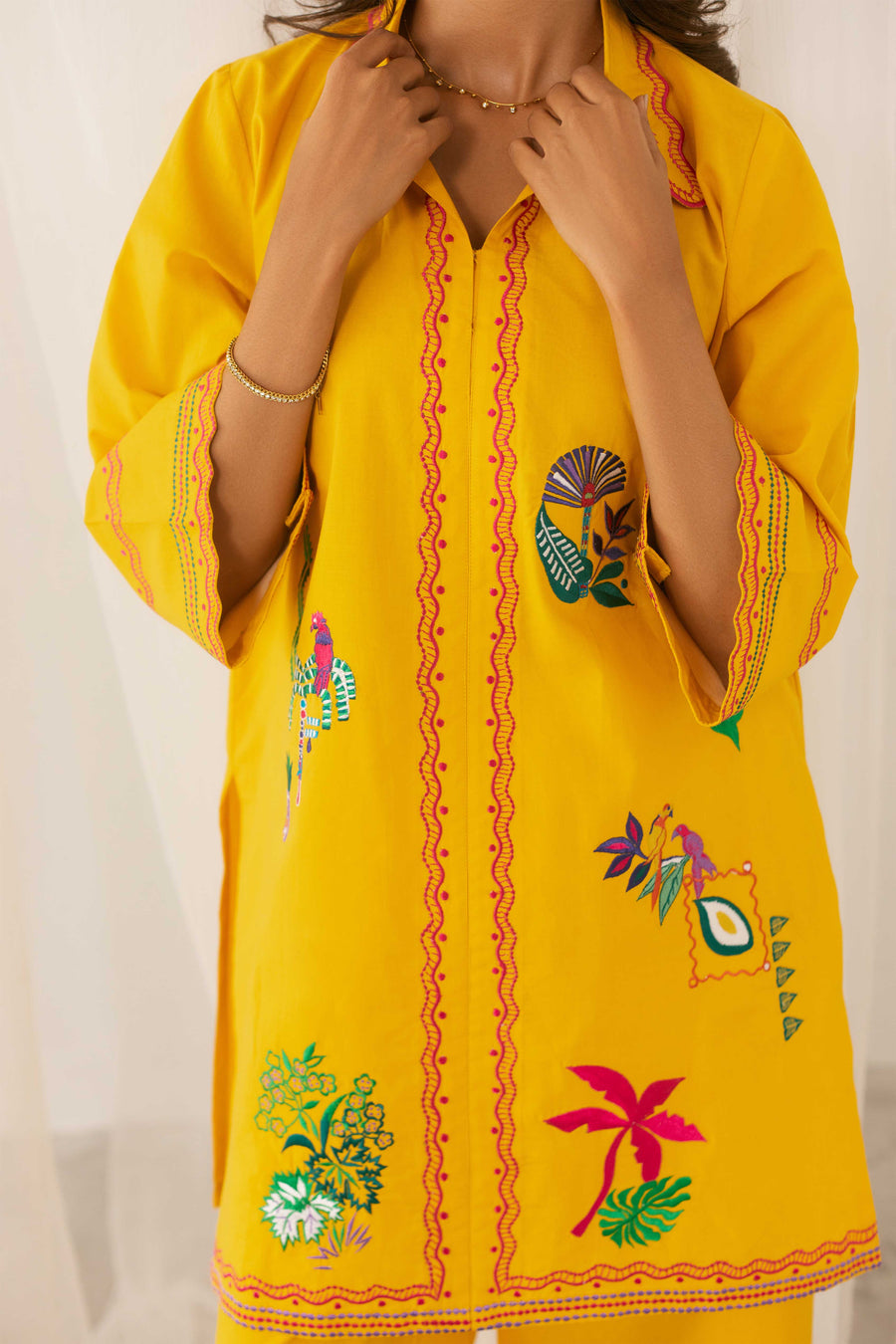 Sunshine Embroidered Set