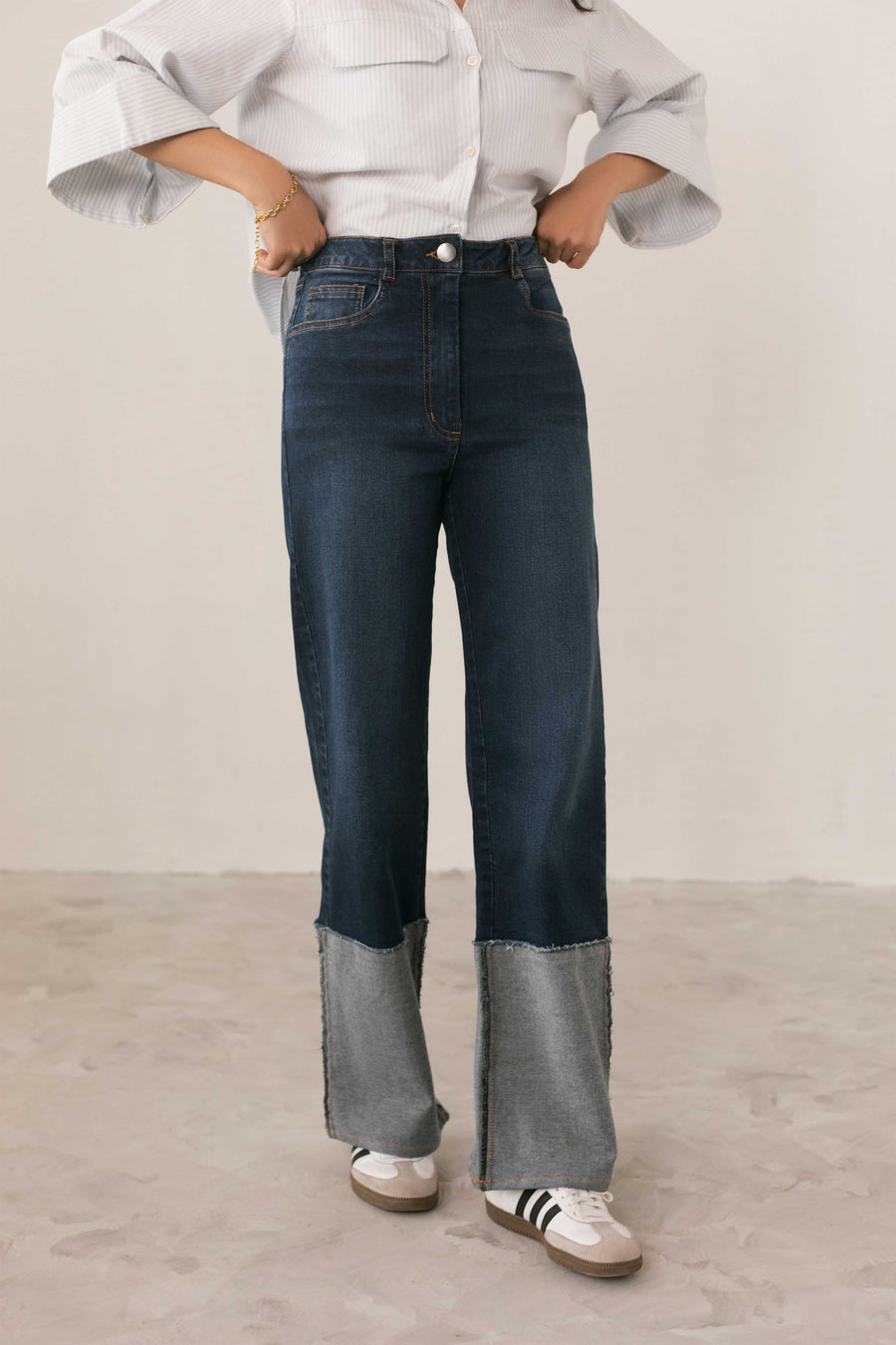 Contrast Hem Jeans