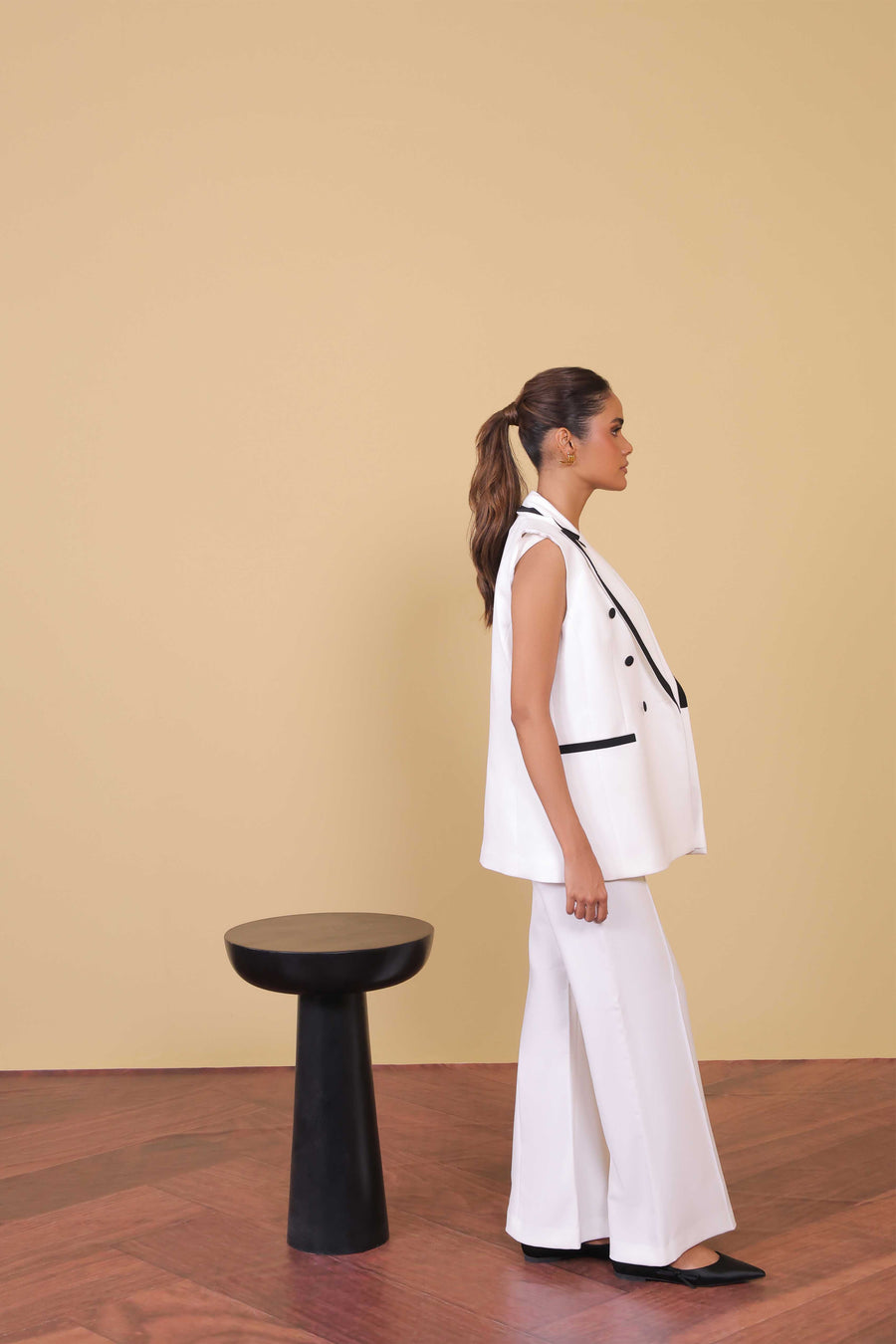 Monochrome Sleeveless Blazer