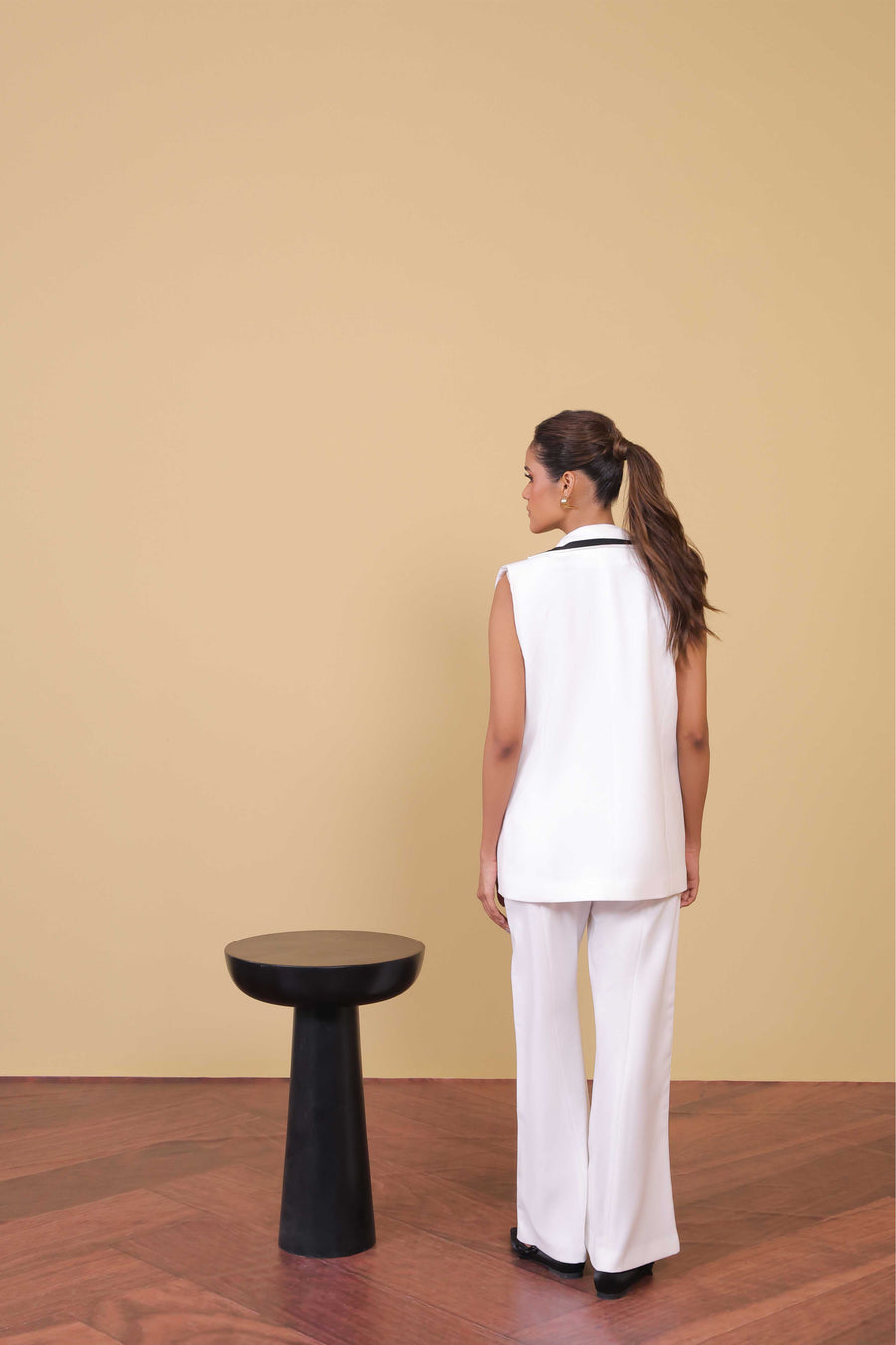 Monochrome Sleeveless Blazer