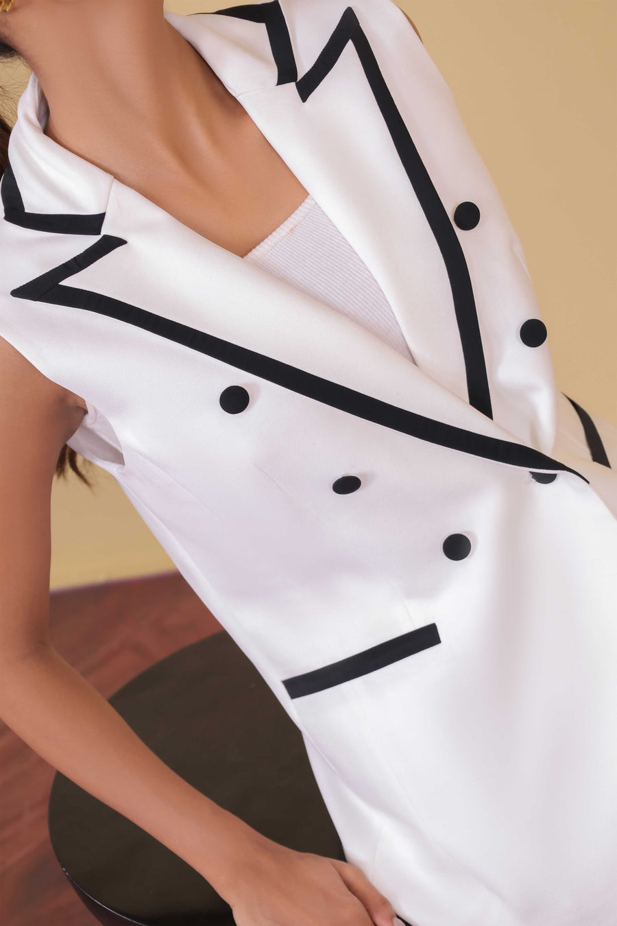Monochrome Sleeveless Blazer