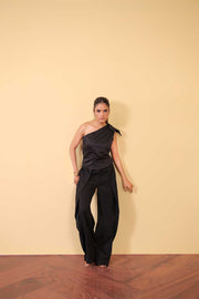 Black Shoulder Frill Top