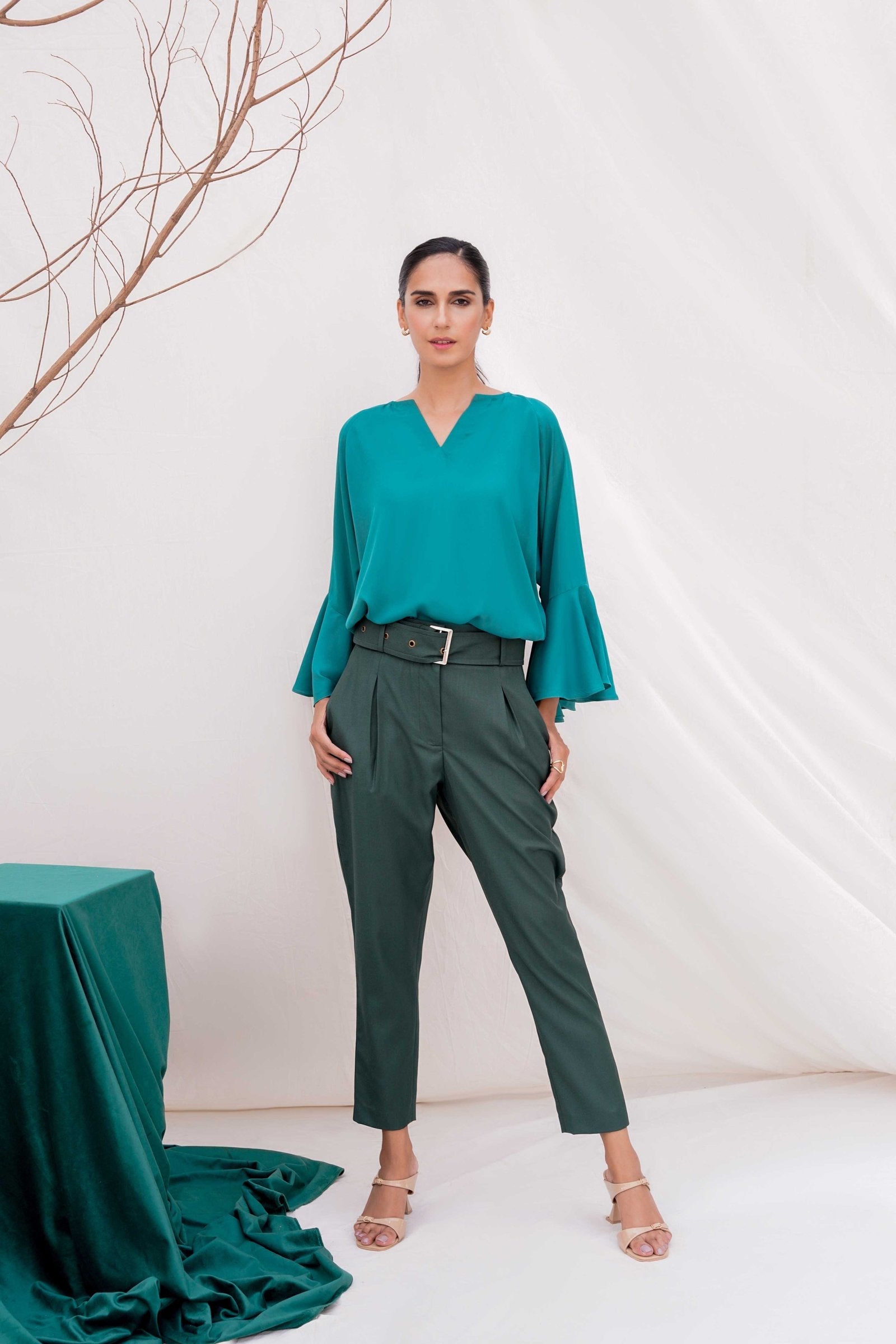 Cropped Buckle Trousers
trousers
trousers for women
cargo trousers women
beige trousers womens​
wide leg trousers women
women trouser design
womens trouser styles​
black trousers women
cotton trousers women​
pakistani trousers for women​
straight trousers women's​
women's trousers pakistani​
blue trousers womens​
slim cargo trousers womens​
stylish trousers for women