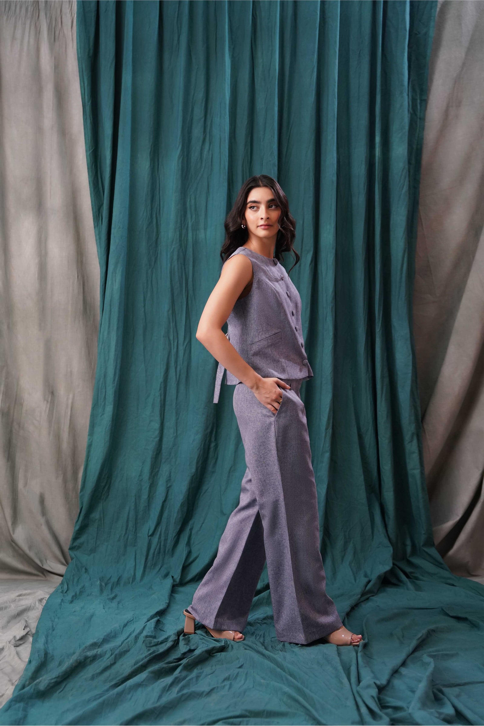 trousers
trousers for women
cargo trousers women
beige trousers womens​
wide leg trousers women
women trouser design
womens trouser styles​
black trousers women
cotton trousers women​
pakistani trousers for women​
straight trousers women's​
women's trousers pakistani​
blue trousers womens​
slim cargo trousers womens​
stylish trousers for women