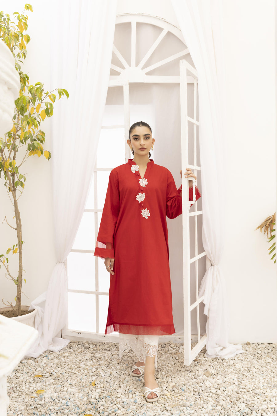 Cutwork Culotte Pants