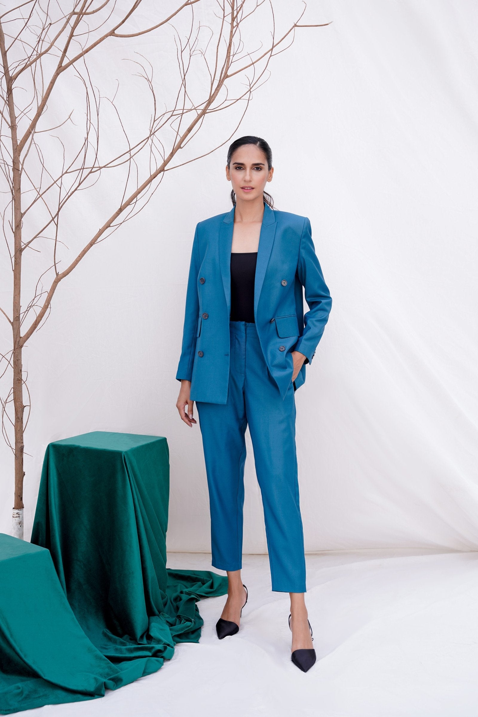 Seam Detail Trouser
trousers
trousers for women
cargo trousers women
beige trousers womens​
wide leg trousers women
women trouser design
womens trouser styles​
black trousers women
cotton trousers women​
pakistani trousers for women​
straight trousers women's​
women's trousers pakistani​
blue trousers womens​
slim cargo trousers womens​
stylish trousers for women