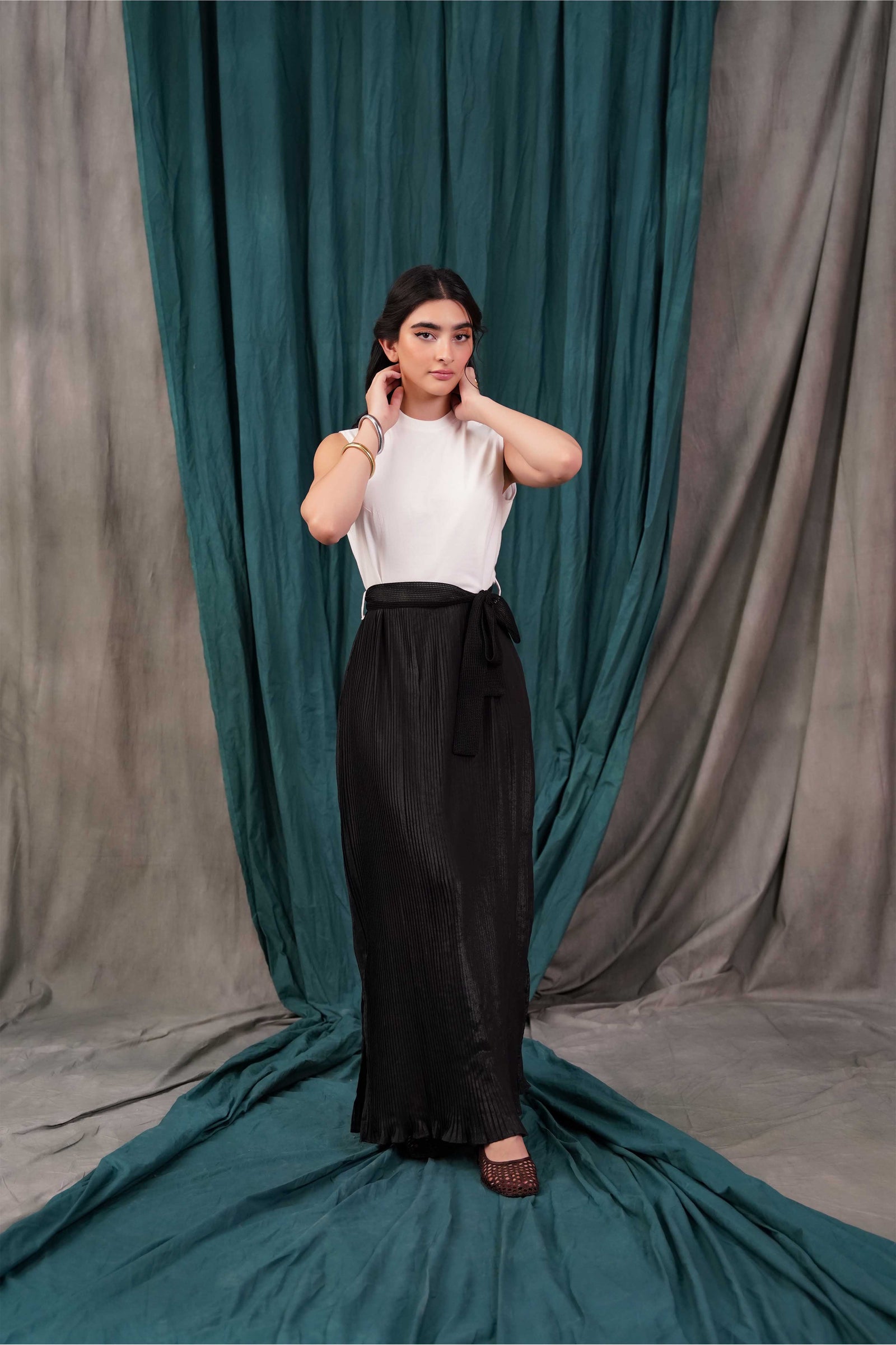 Western Dresses for Women in Pakistan | Latest Styles 4andco Western Dresses for Women in Pakistan | Latest Styles 4andco