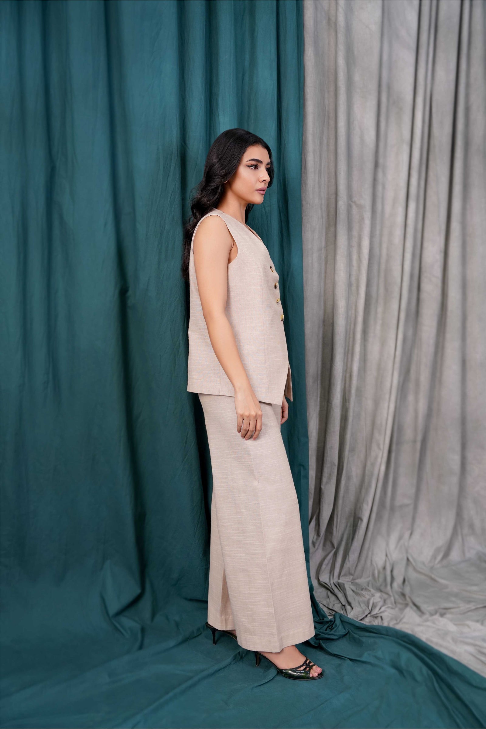 trousers
trousers for women
cargo trousers women
beige trousers womens​
wide leg trousers women
women trouser design
womens trouser styles​
black trousers women
cotton trousers women​
pakistani trousers for women​
straight trousers women's​
women's trousers pakistani​
blue trousers womens​
slim cargo trousers womens​
stylish trousers for women