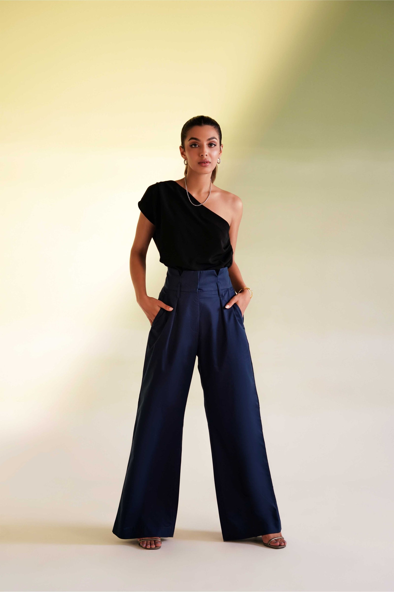 Wide Belt Trouser
trousers
trousers for women
cargo trousers women
beige trousers womens​
wide leg trousers women
women trouser design
womens trouser styles​
black trousers women
cotton trousers women​
pakistani trousers for women​
straight trousers women's​
women's trousers pakistani​
blue trousers womens​
slim cargo trousers womens​
stylish trousers for women